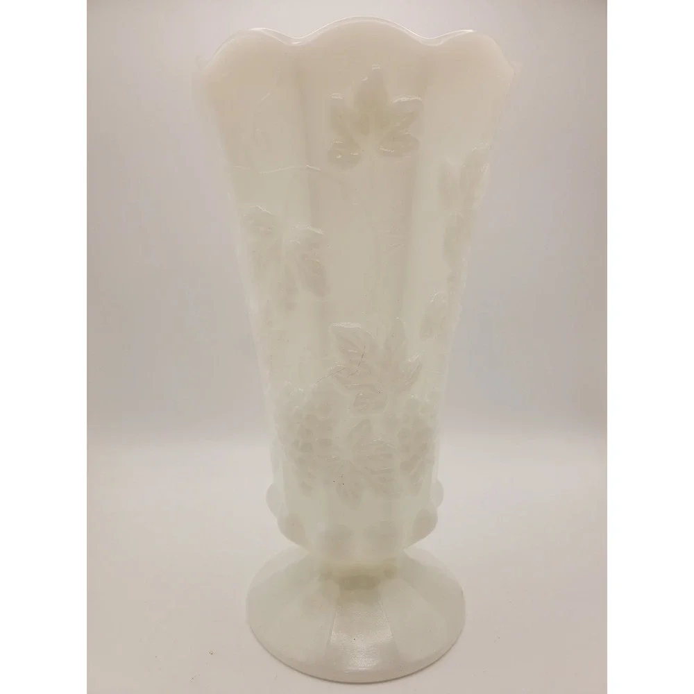 Vintage 1950s Westmoreland White Milk Glass 